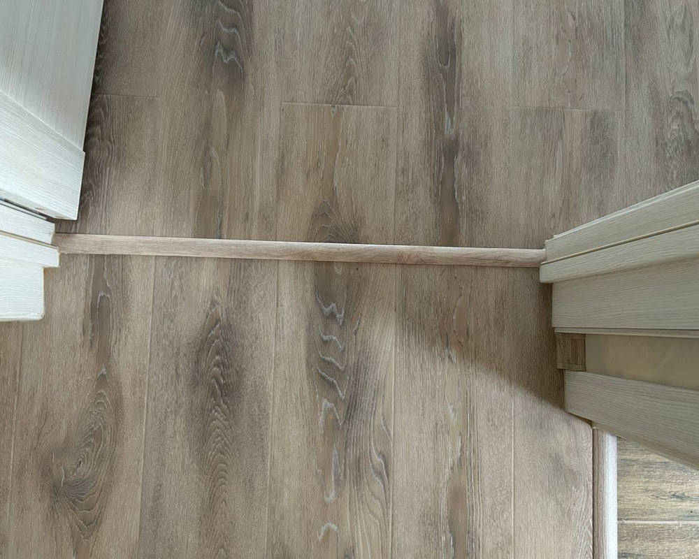 Порог одноуровневый ПС 04-3.900.059 0,9 м Бетон скай