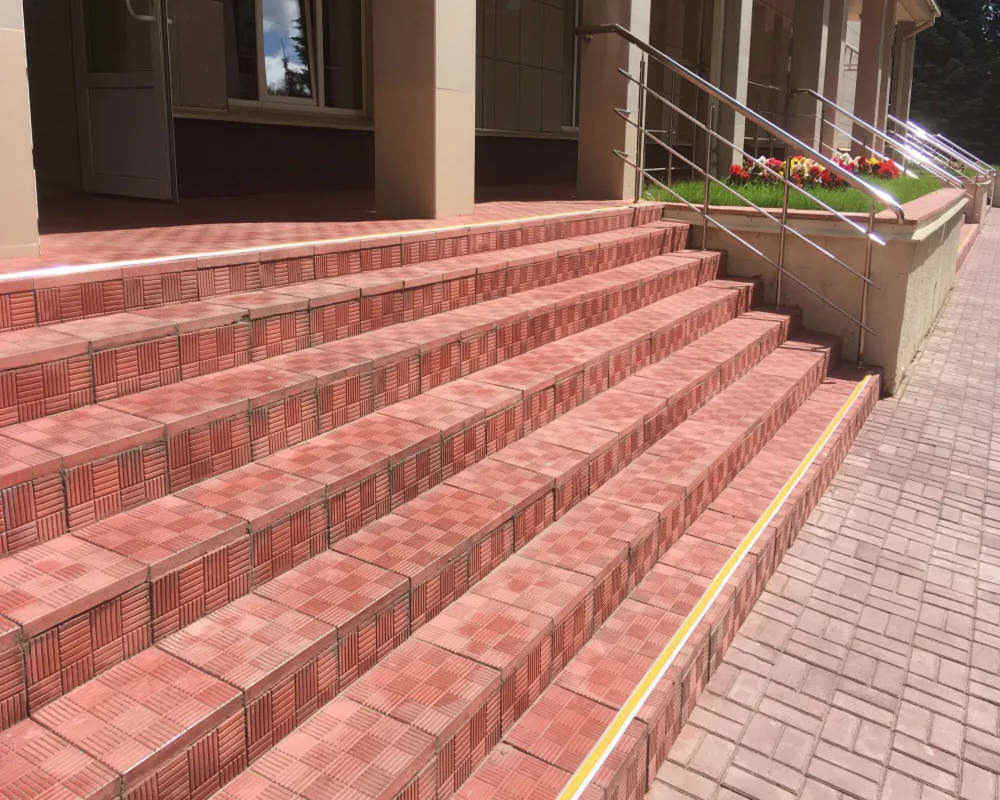 Порог одноуровневый ПС 08.2700.201л Серебро