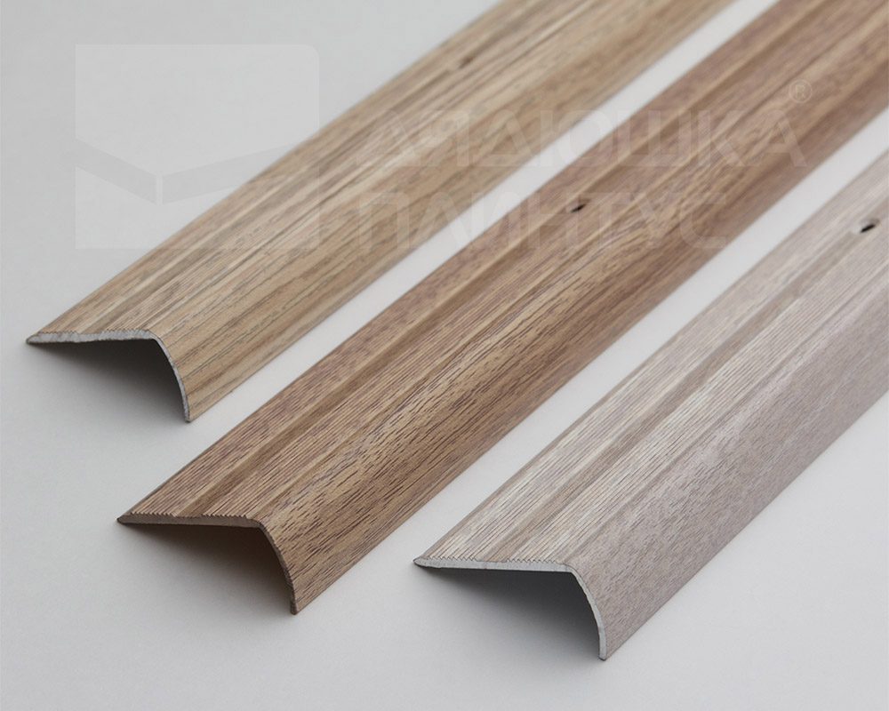 Порог угловой ПУ 06.900.045  Дуб дымчатый