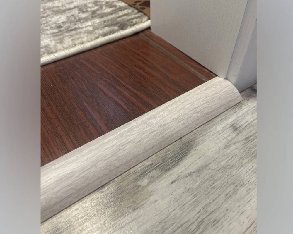 Порог одноуровневый ПС 04-3.900.059 0,9 м Бетон скай