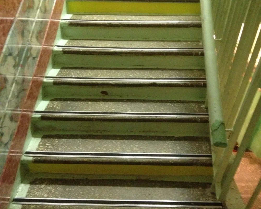 Порог одноуровневый ПС 08.900.042л Шампань